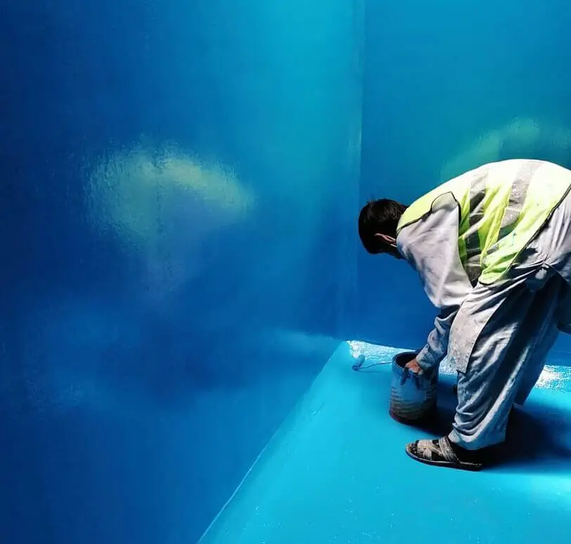 العازل المائي للخزانات