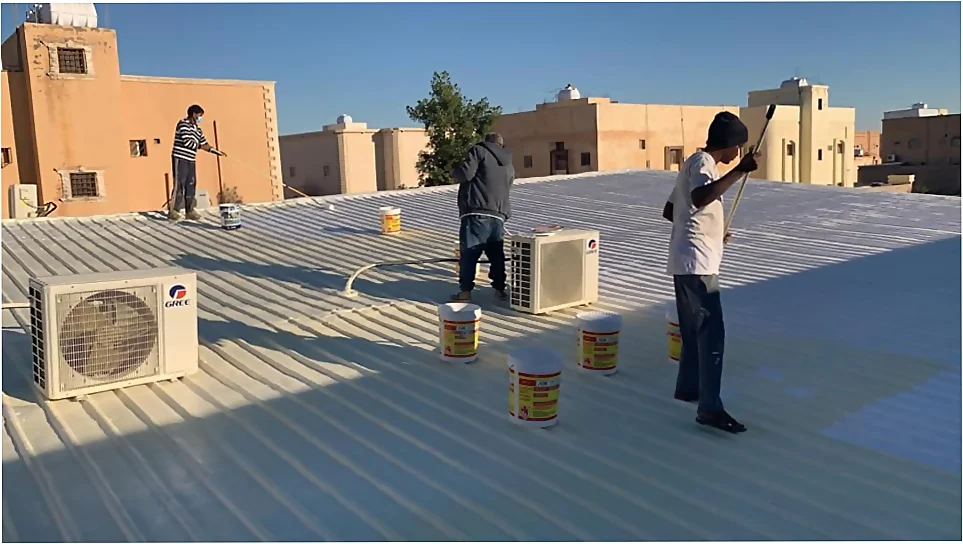 عزل الأسطح بأقل التكاليف