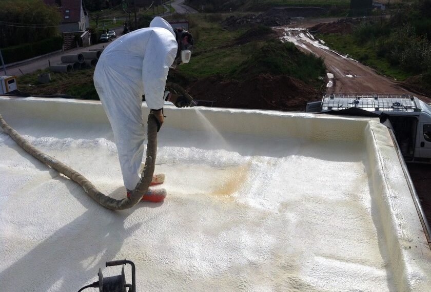 فوم عزل الأسطح