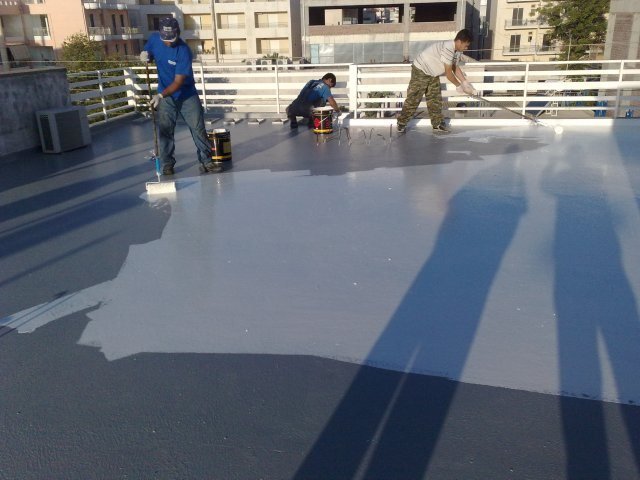 العازل المائي للحمامات